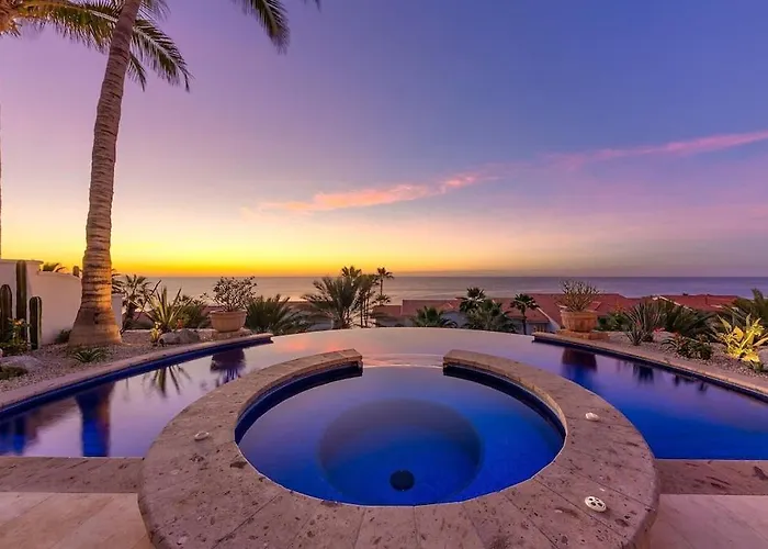 Luxurious 5bd Del Mar Palmilla Staffed And Swimmable Villa