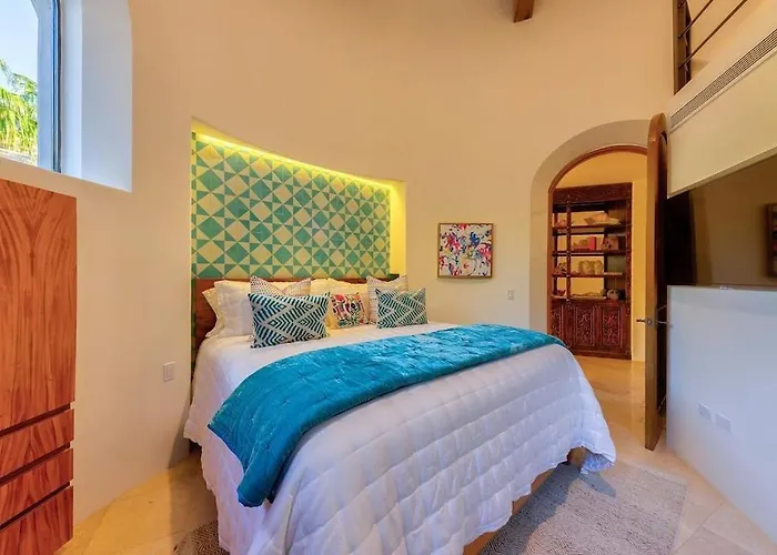 Luxurious 5bd Del Mar Palmilla Staffed And Swimmable Villa San Jose del Cabo