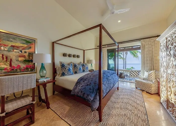 Villa Luxurious 5bd Del Mar Palmilla Staffed And Swimmable *