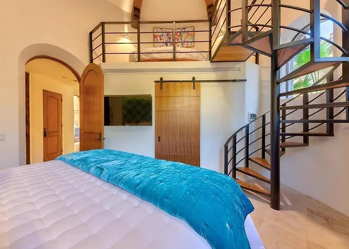 Luxurious 5bd Del Mar Palmilla Staffed&swimmable