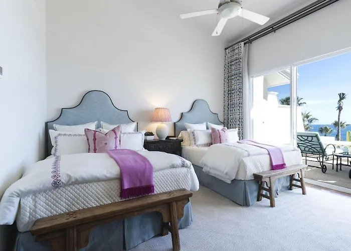 Villa Luxurious 5bd Del Mar Palmilla Staffed And Swimmable *