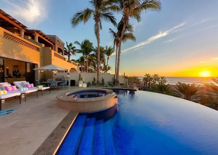 Villa Luxurious 5bd Del Mar Palmilla Staffed And Swimmable *